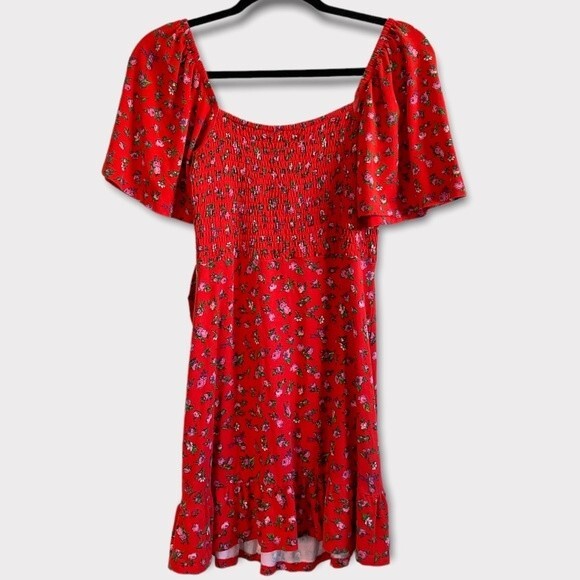 ASOS Shirred Red‎ Ditsy Floral Faux Wrap Dress Size 6 - Picture 2 of 8